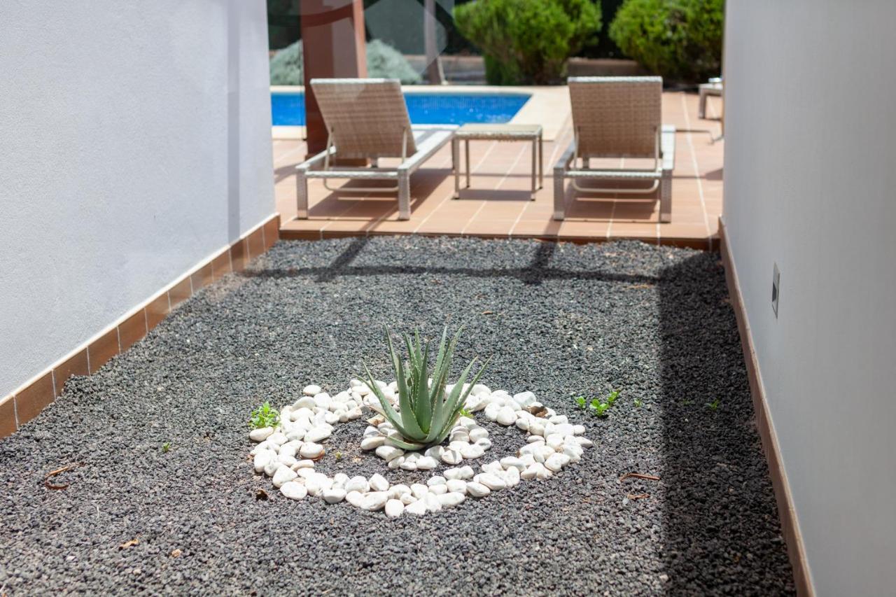 Villa Esmeralda 25 Golf Private Pool Caleta De Fuste By Holidays Home Exterior foto