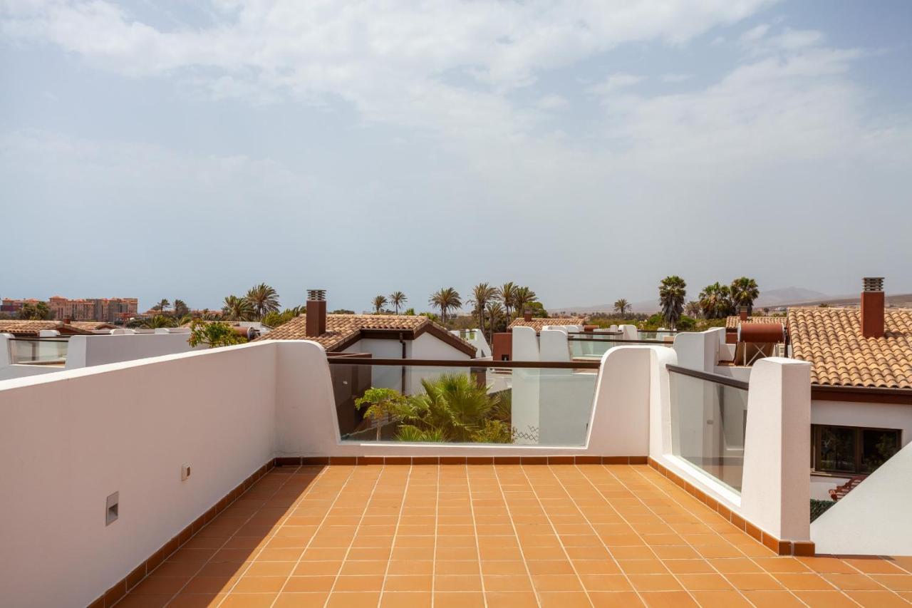 Villa Esmeralda 25 Golf Private Pool Caleta De Fuste By Holidays Home Exterior foto